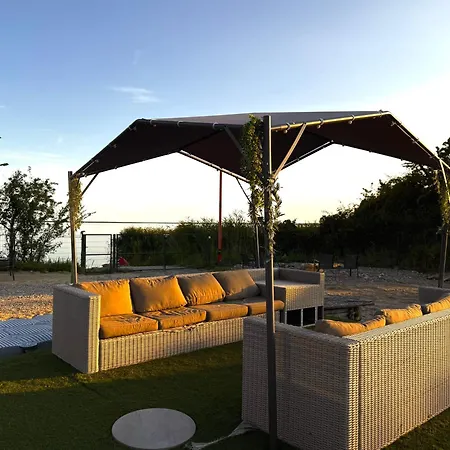Marina Capsules - Private Jacuzzi & Access * Wapnica (West Pomeranian)